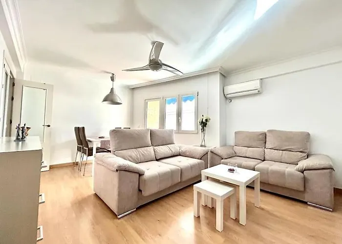 Hispalis San Jacinto Apartamento *